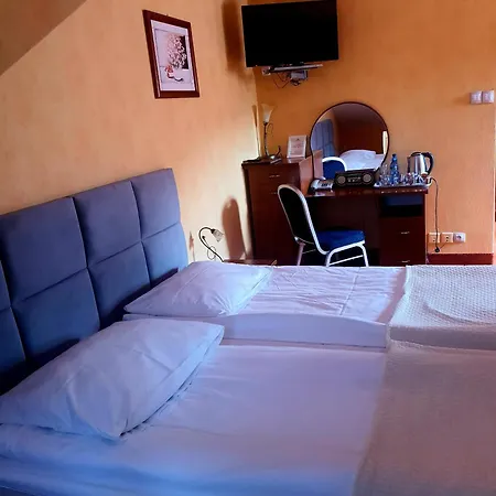 Hotel U Pietrzakow Zielonka (Wolomin)